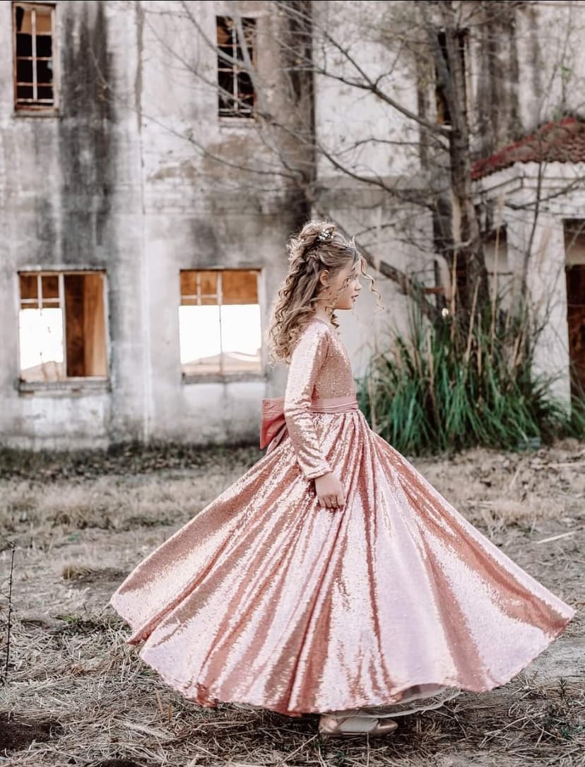 Dress Me Dolly - Dress Hire & Photography