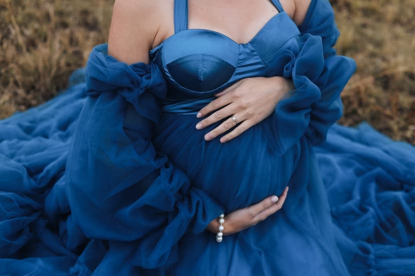 Dress Me Dolly - Dress Hire & Photography