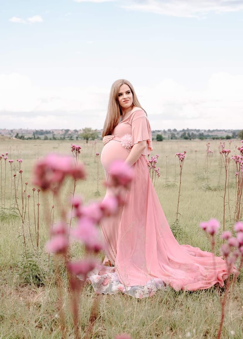 Dress Me Dolly - Dress Hire & Photography