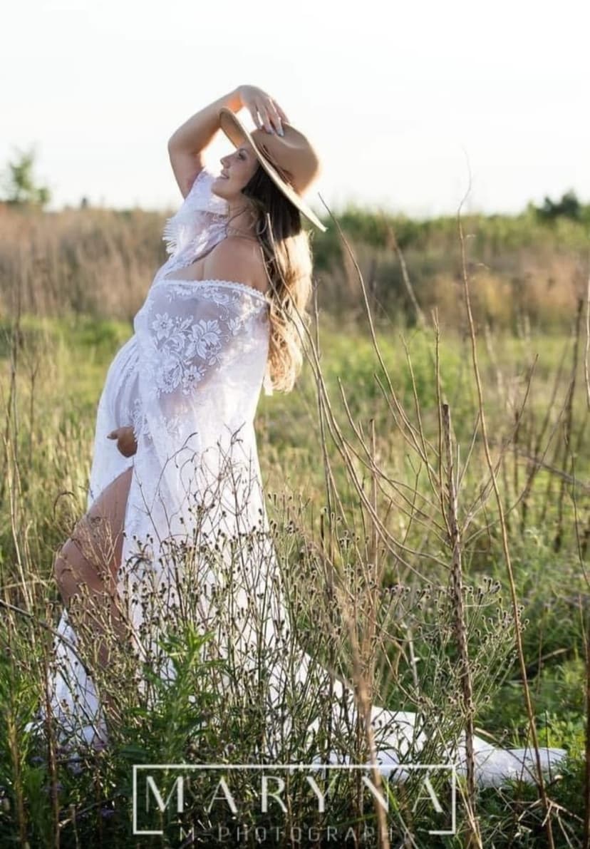 Dress Me Dolly - Dress Hire & Photography