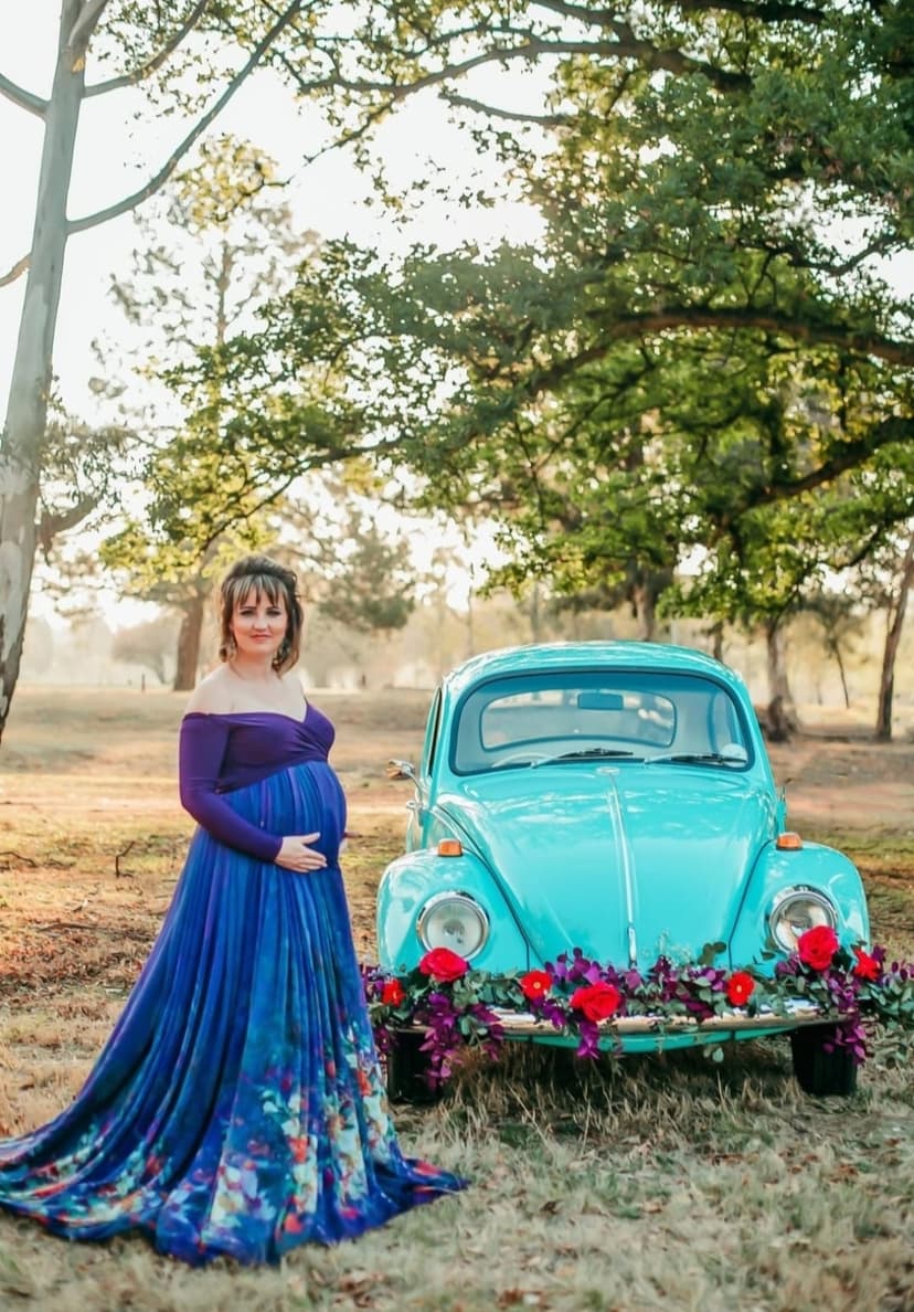 Dress Me Dolly - Dress Hire & Photography