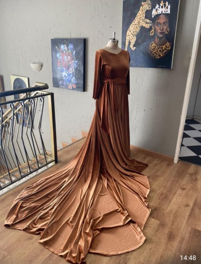 Dress Me Dolly - Dress Hire & Photography