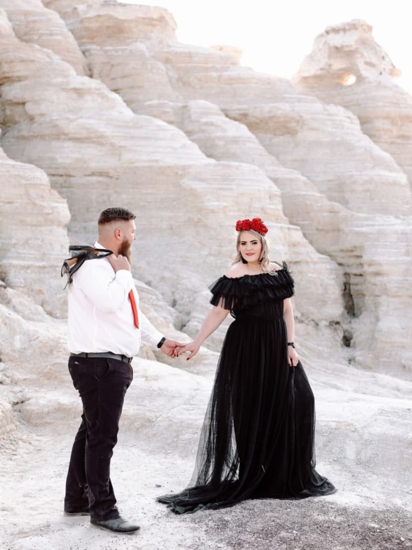 Dress Me Dolly - Dress Hire & Photography