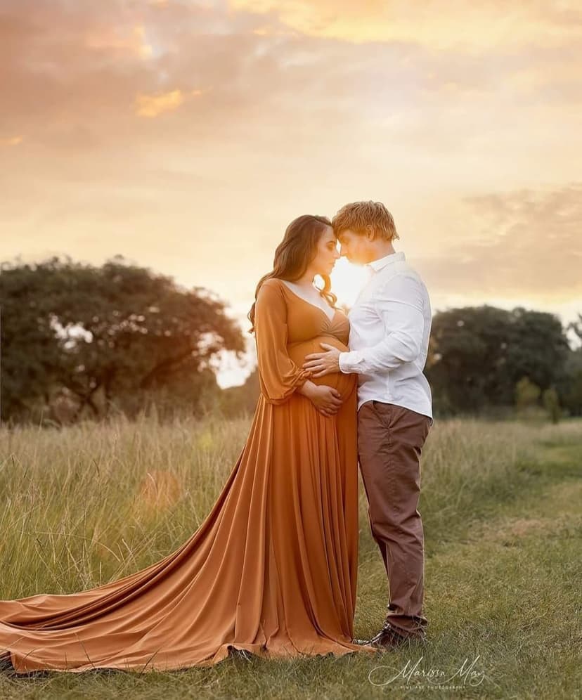Dress Me Dolly - Dress Hire & Photography
