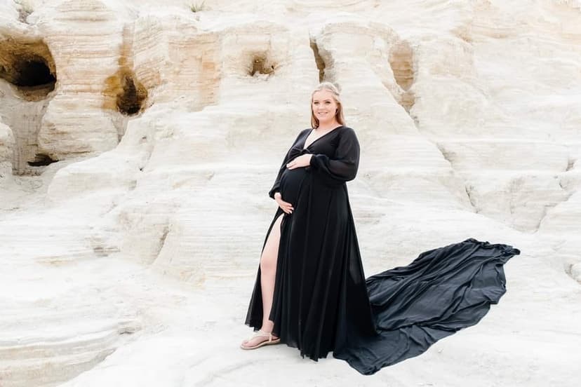 Dress Me Dolly - Dress Hire & Photography