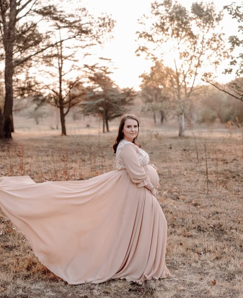 Dress Me Dolly - Dress Hire & Photography