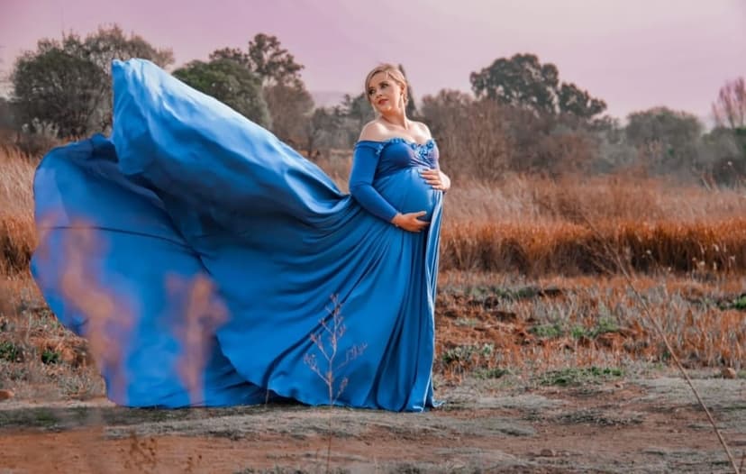 Dress Me Dolly - Dress Hire & Photography